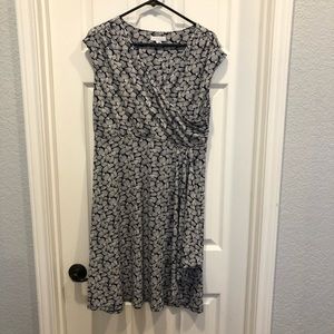 Cute navy & white print dress